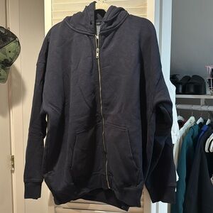 brandy melville christy zip up hoodie